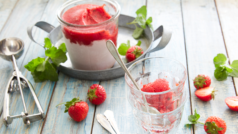 Erdbeer-Vanille-Sorbet