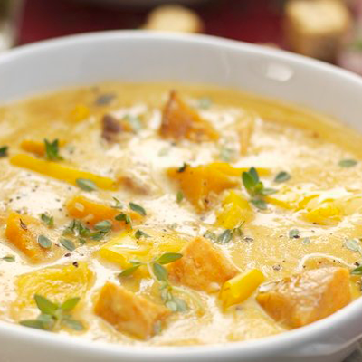 Mais-Butternusskuerbis-Suppe