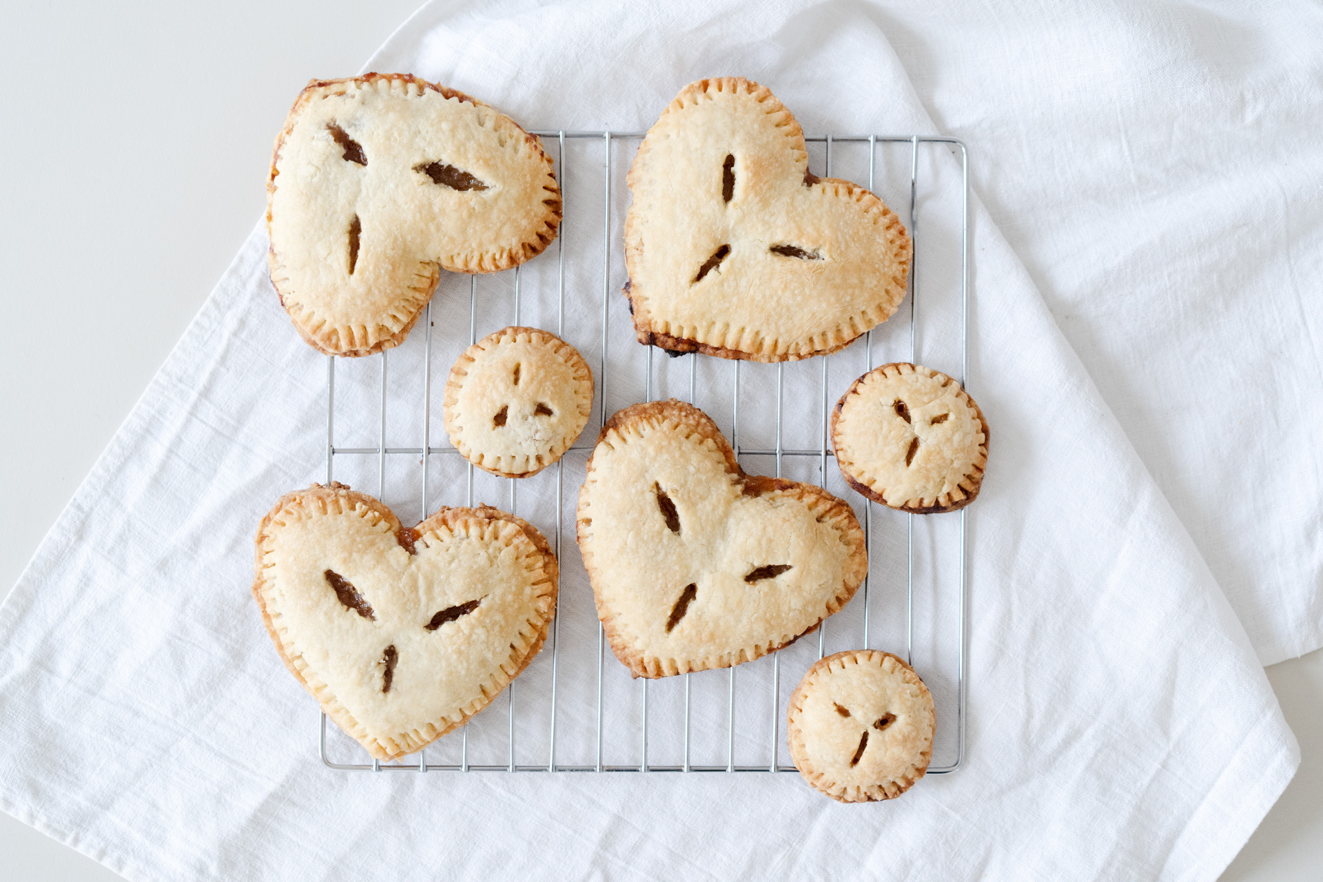 Apfeltaschen zum Tag der Verliebten fertig